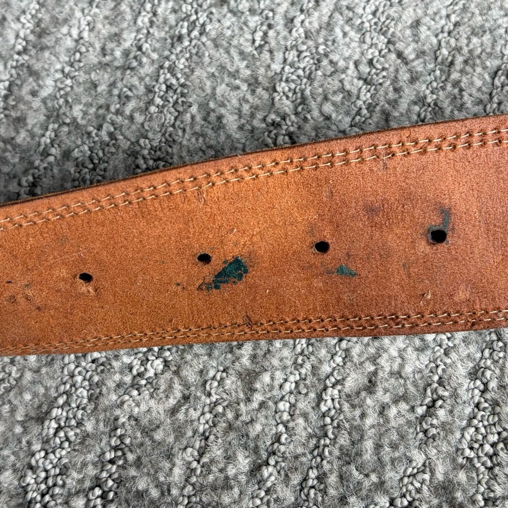 Vintage Leather Belt with Gold Buckle - Picture 7 of 7